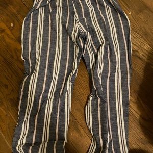 High waisted flowy pants!